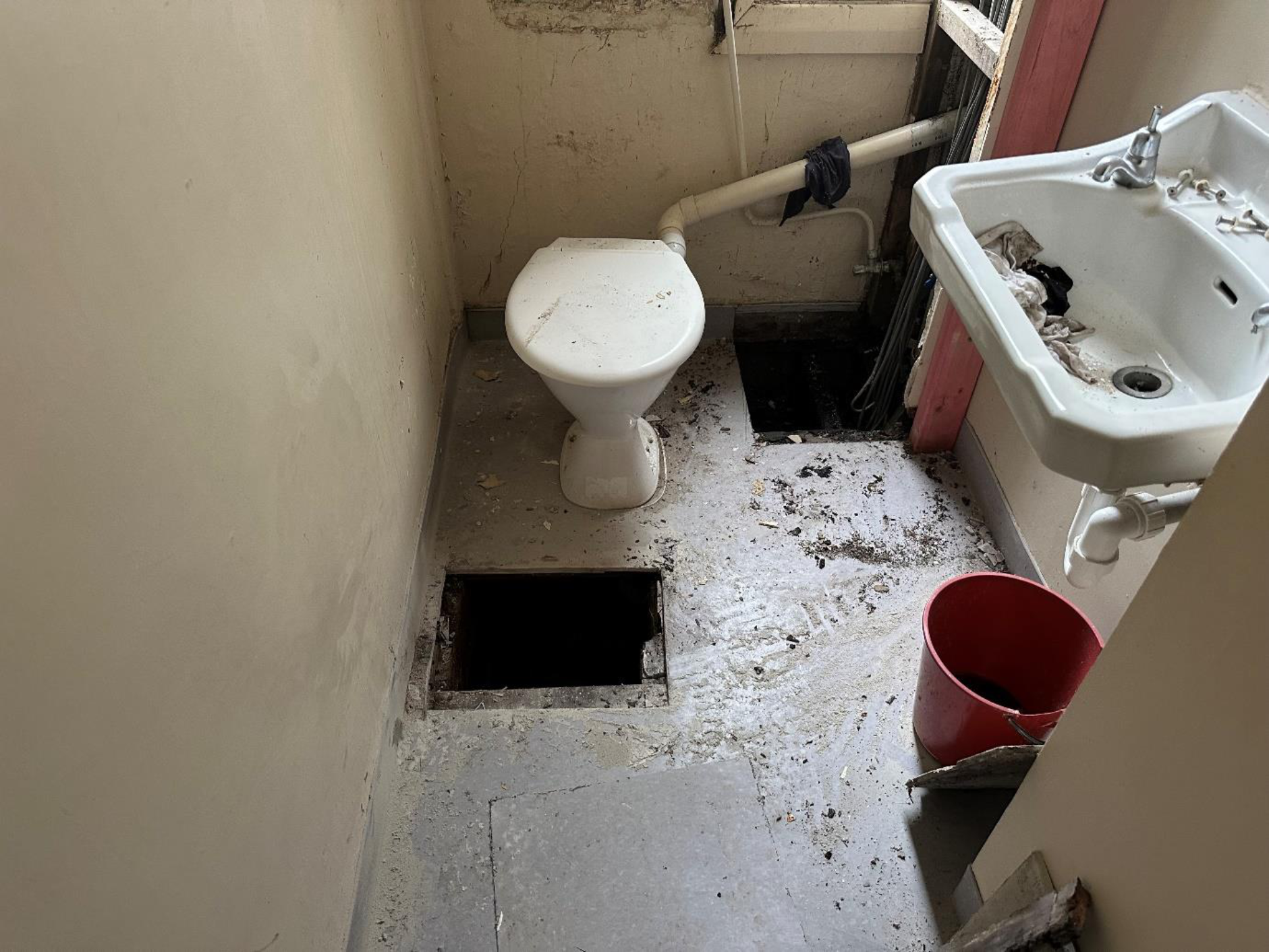 rotten bathroom wholes for new plumbing
